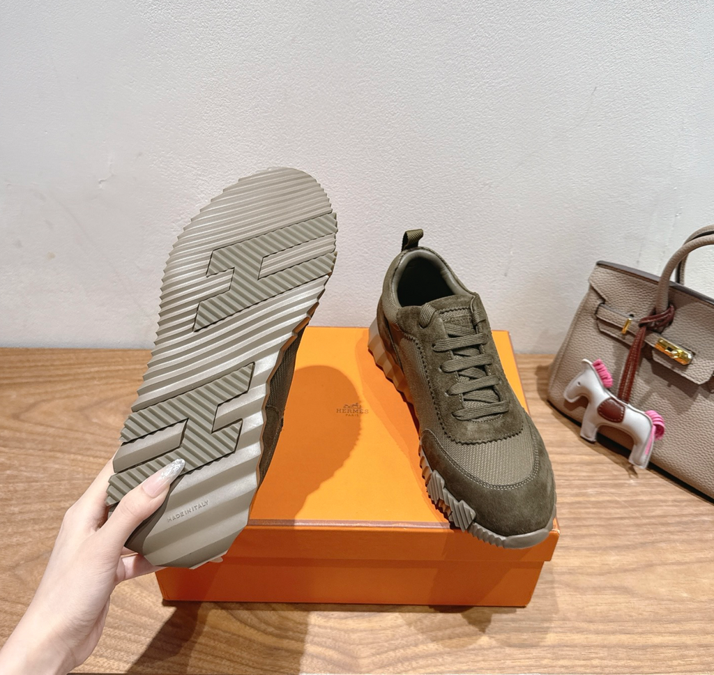 Hermès Bouncing Olive Sneaker