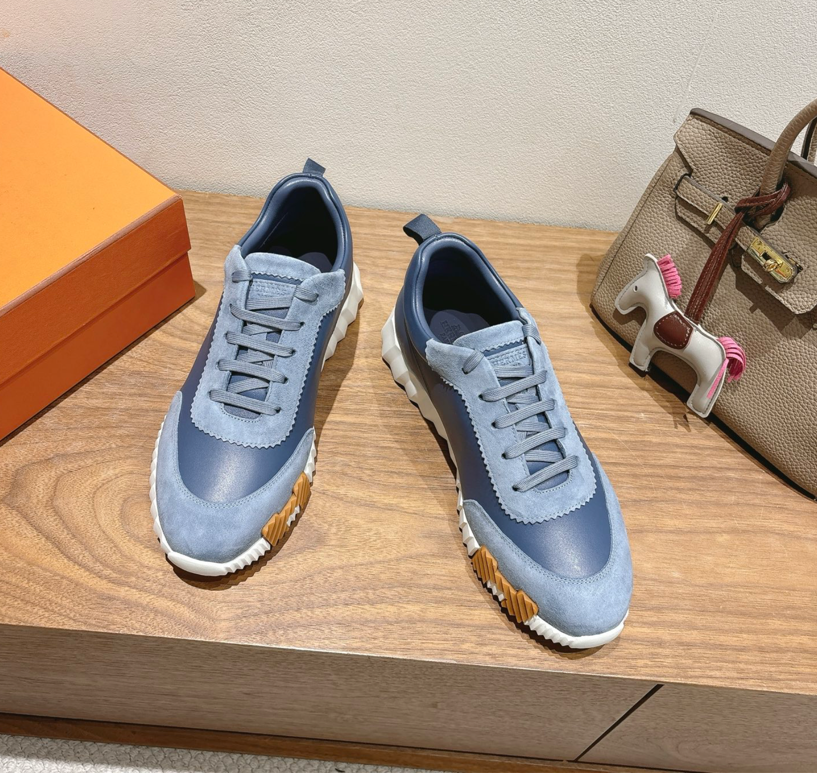 Hermès Bouncing Blue/Beige Sneaker
