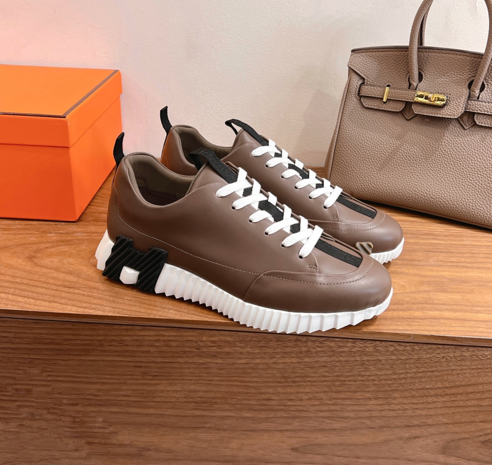Hermès Jump Brown Sneaker