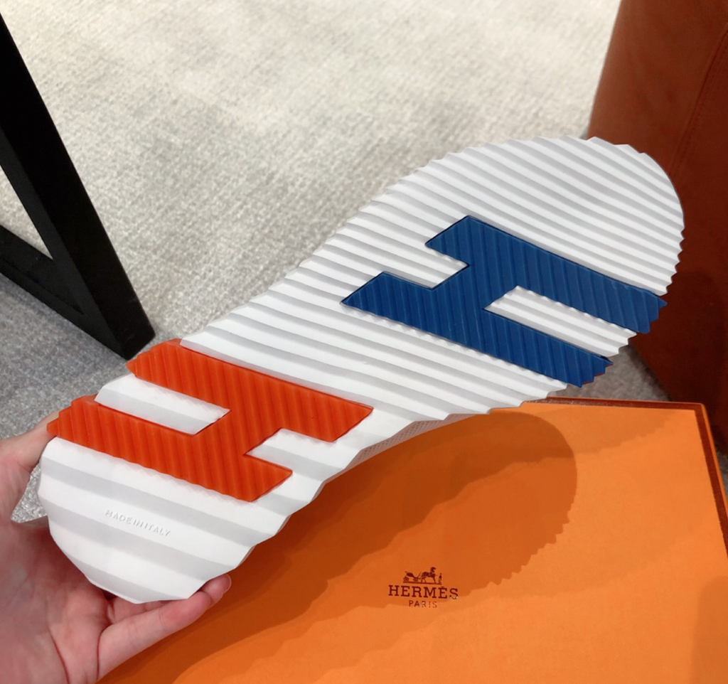 Hermès Bouncing Beige/Orange Sneaker