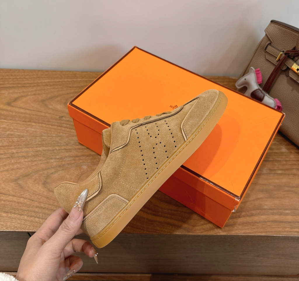 Hermès Brown Match Sneaker
