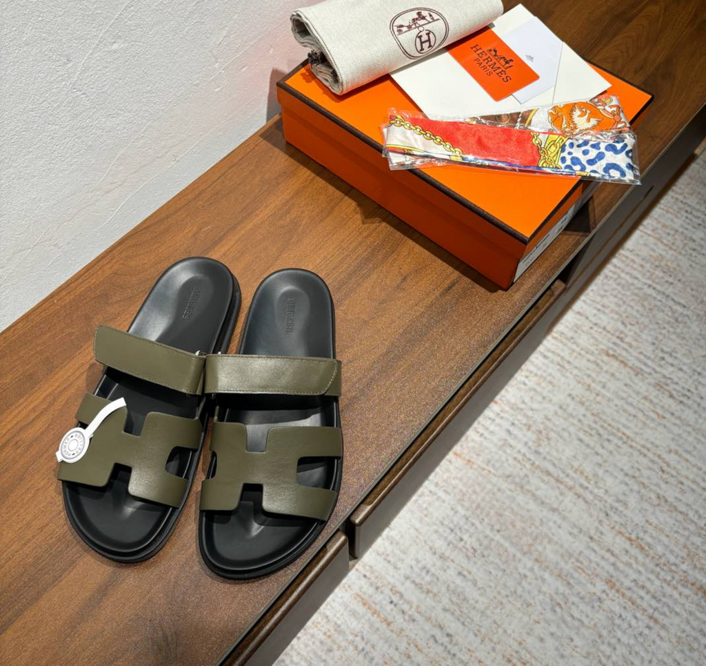 Hermès Chypre Sage Green Sandal