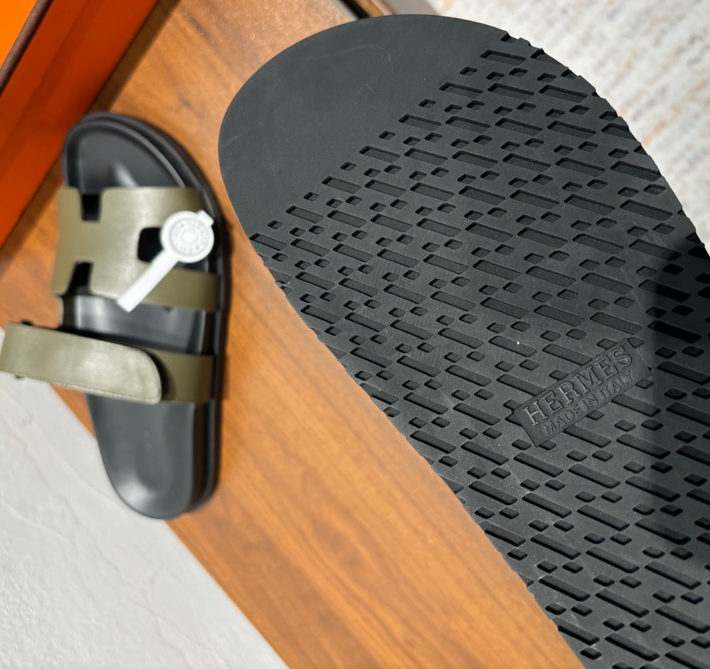 Hermès Chypre Sage Green Sandal