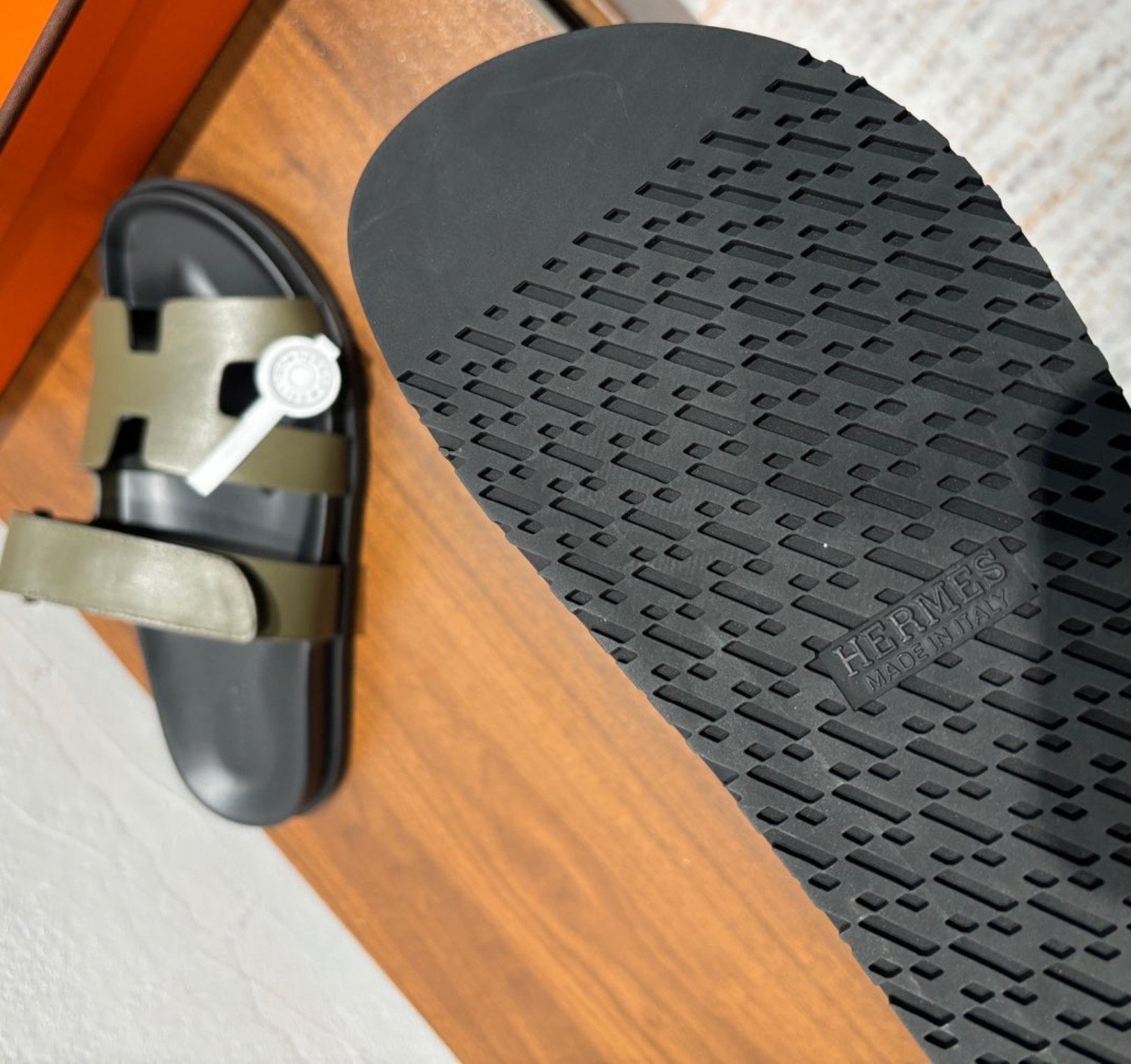 Hermès Chypre Sage Green Sandal