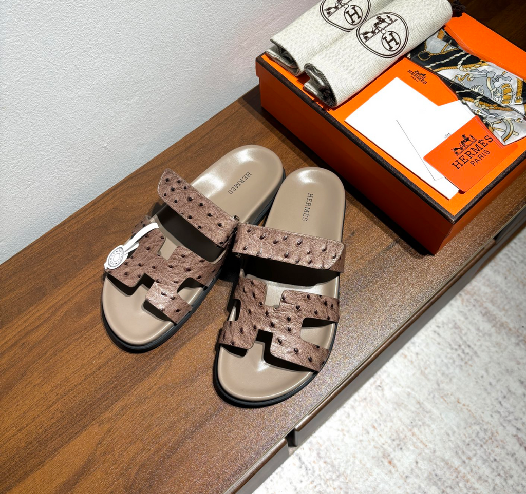 Hermès Chypre Brown Ostrich Leather Sandal