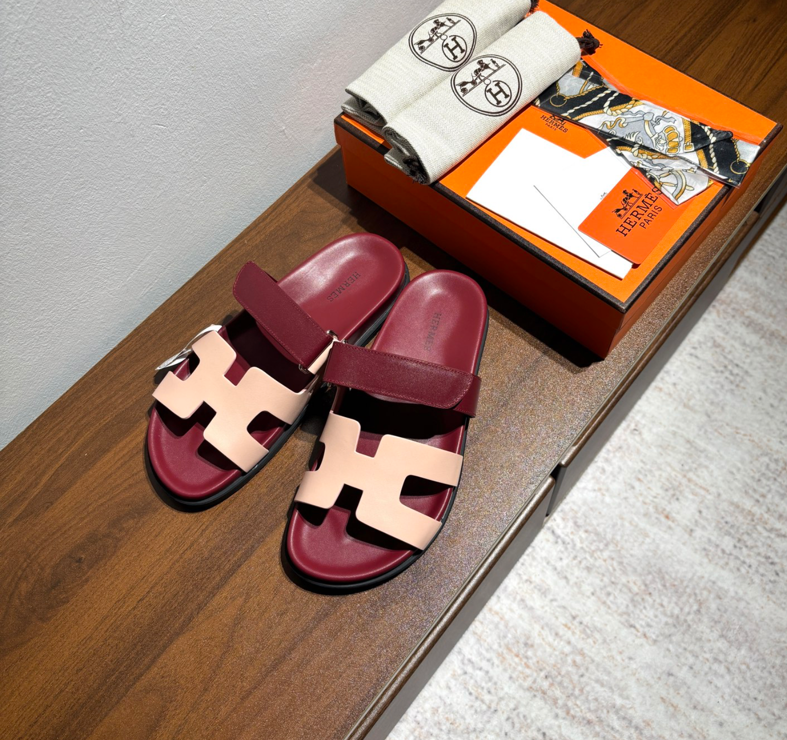Hermès Chypre Leather Maroon/Beige Sandal