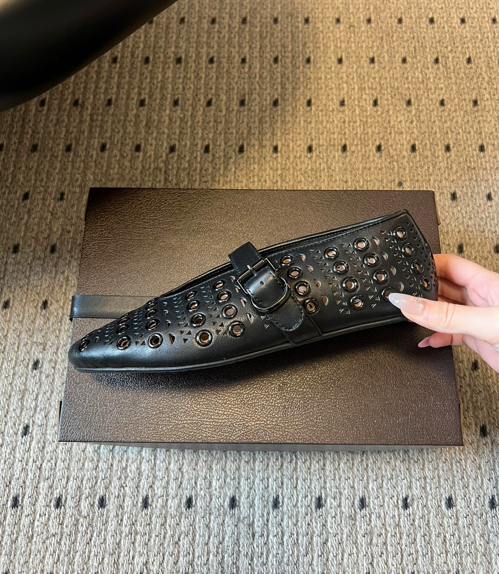 ALAÏA NOIR LEATHER VIENNE PERFORATED BALLET FLAT
