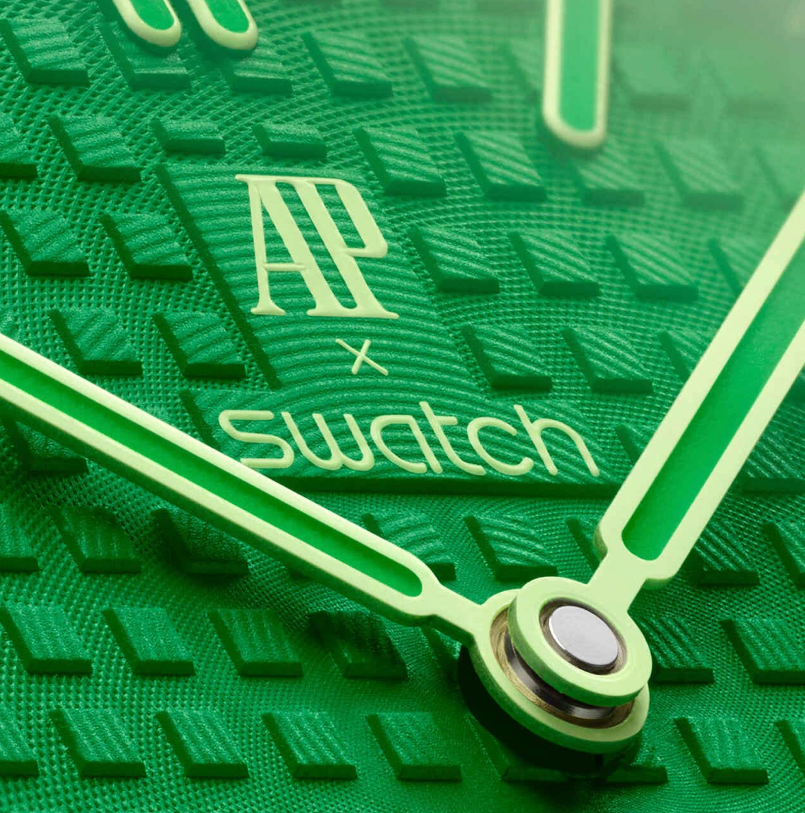 AP X Swatch GREEN EIGHT