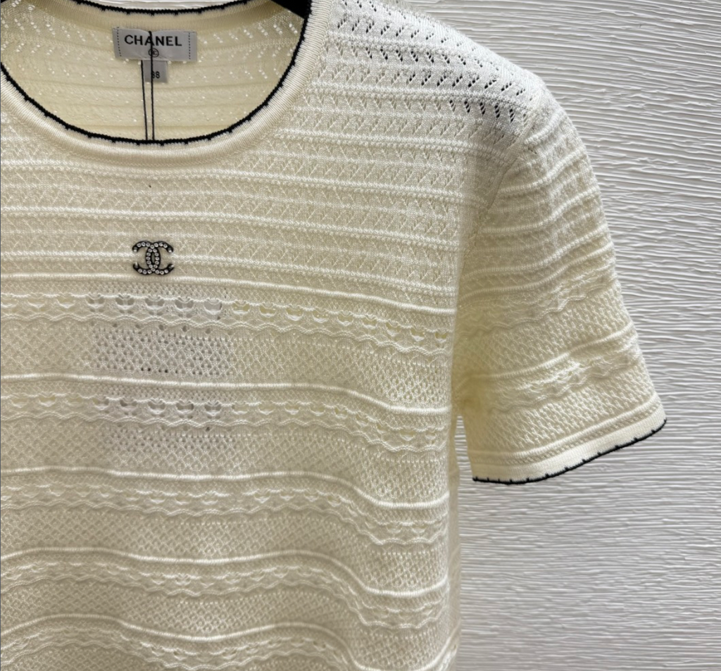 Chanel creamy knitted short-sleeve top
