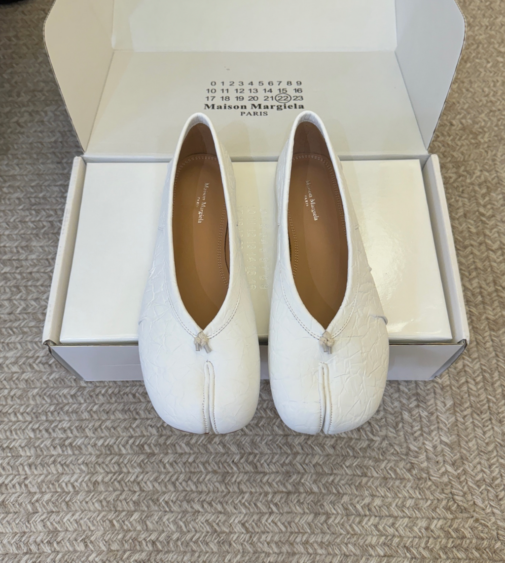 MM Leather Tabi Ballerina Flats
