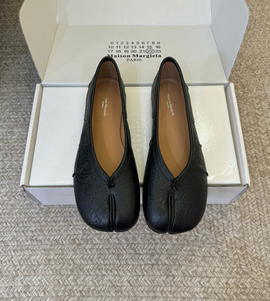 MM Leather Tabi Ballerina Flats