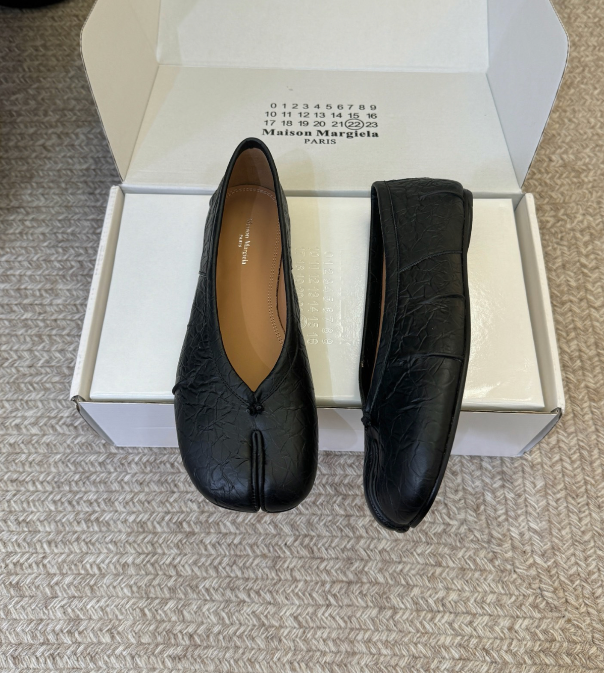 MM Leather Tabi Ballerina Flats