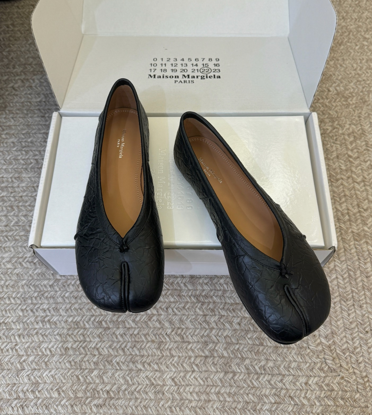 MM Leather Tabi Ballerina Flats