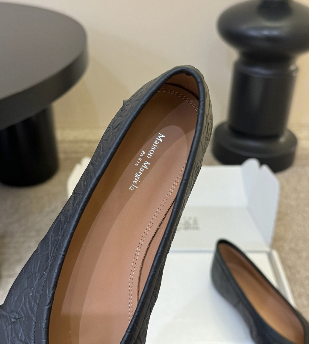 MM Leather Tabi Ballerina Flats