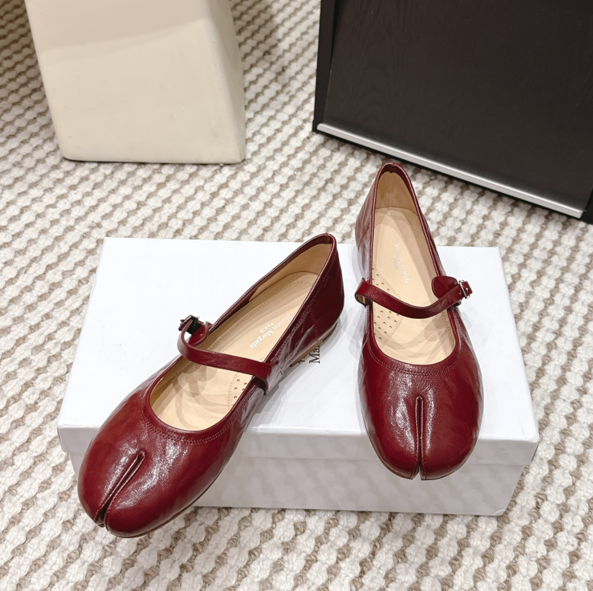 MM Tabi leather Mary Jane pumps