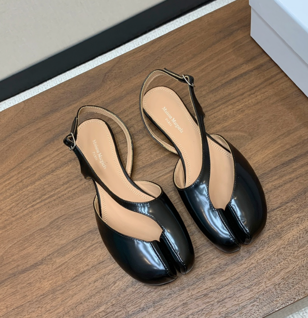 MM Tabi slingback sandals