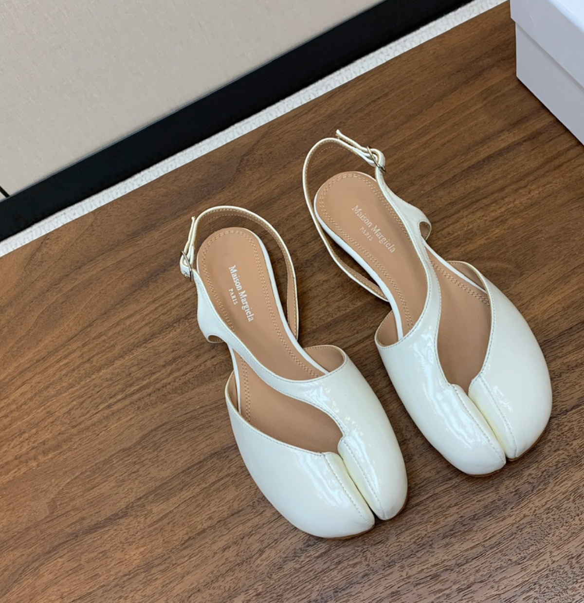MM Tabi slingback sandals