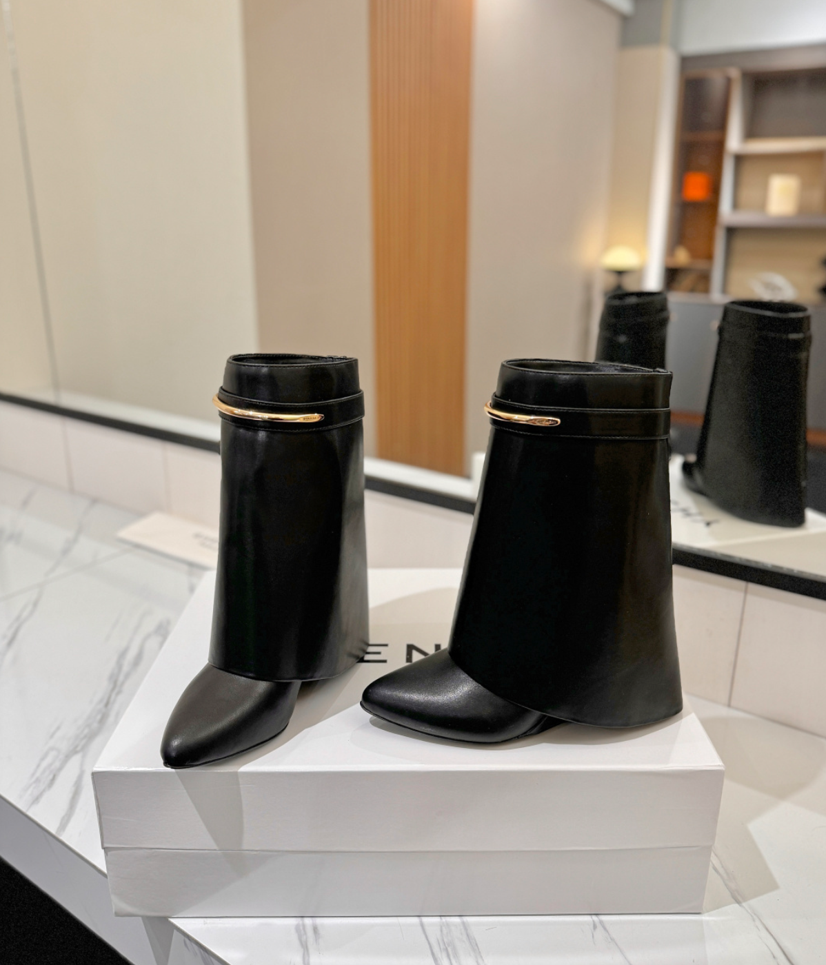 GIVENCHY Shark Pinch Ankle Boots in leather