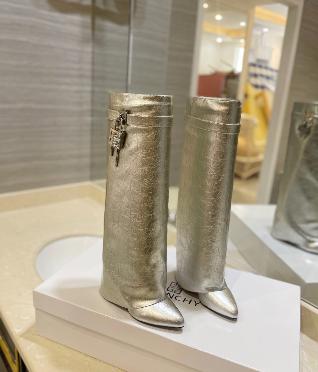 GIVENCHY Shark Lock Boots In Silver