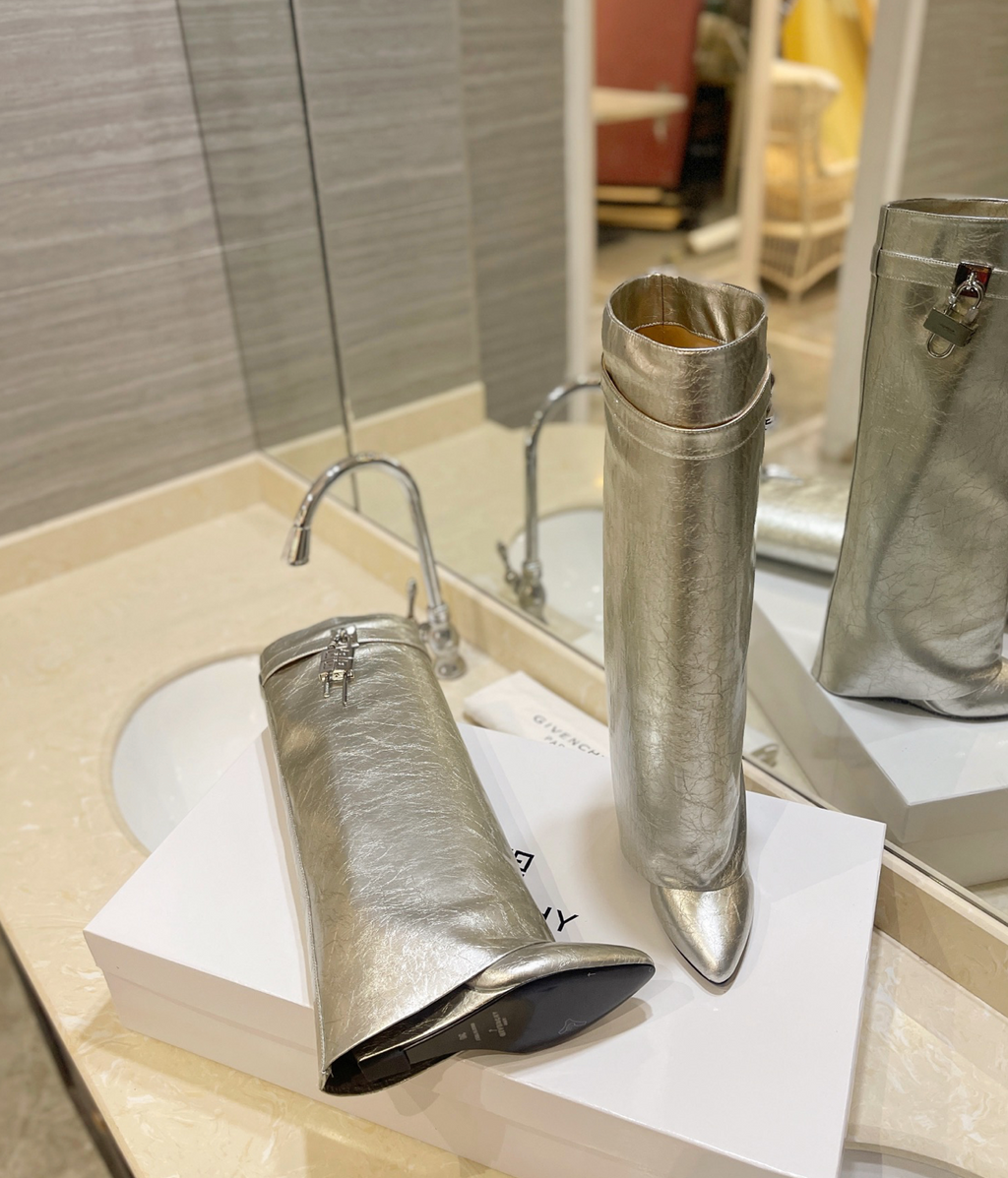 GIVENCHY Shark Lock Boots In Silver