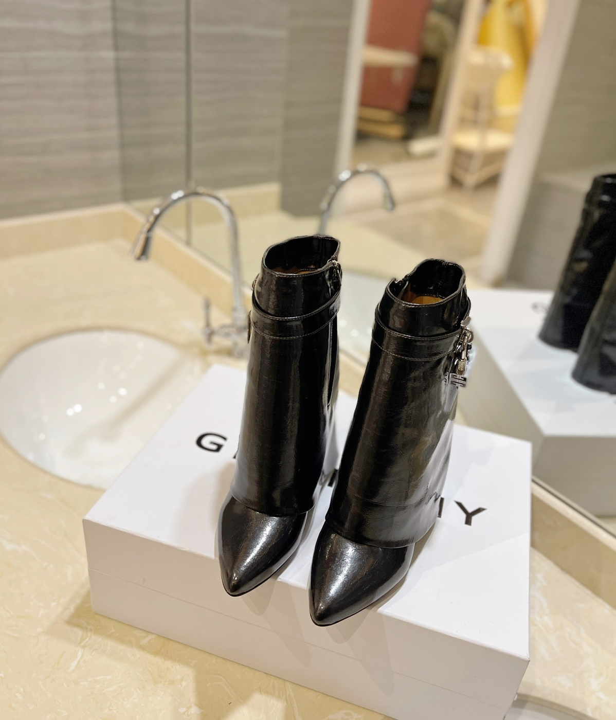 GIVENCHY Shark Lock Ankle Boots In Black