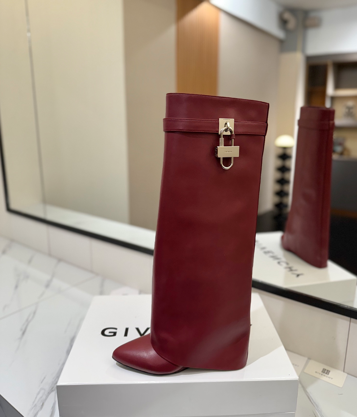 GIVENCHY Shark Lock Boots In Leather In Burgundy