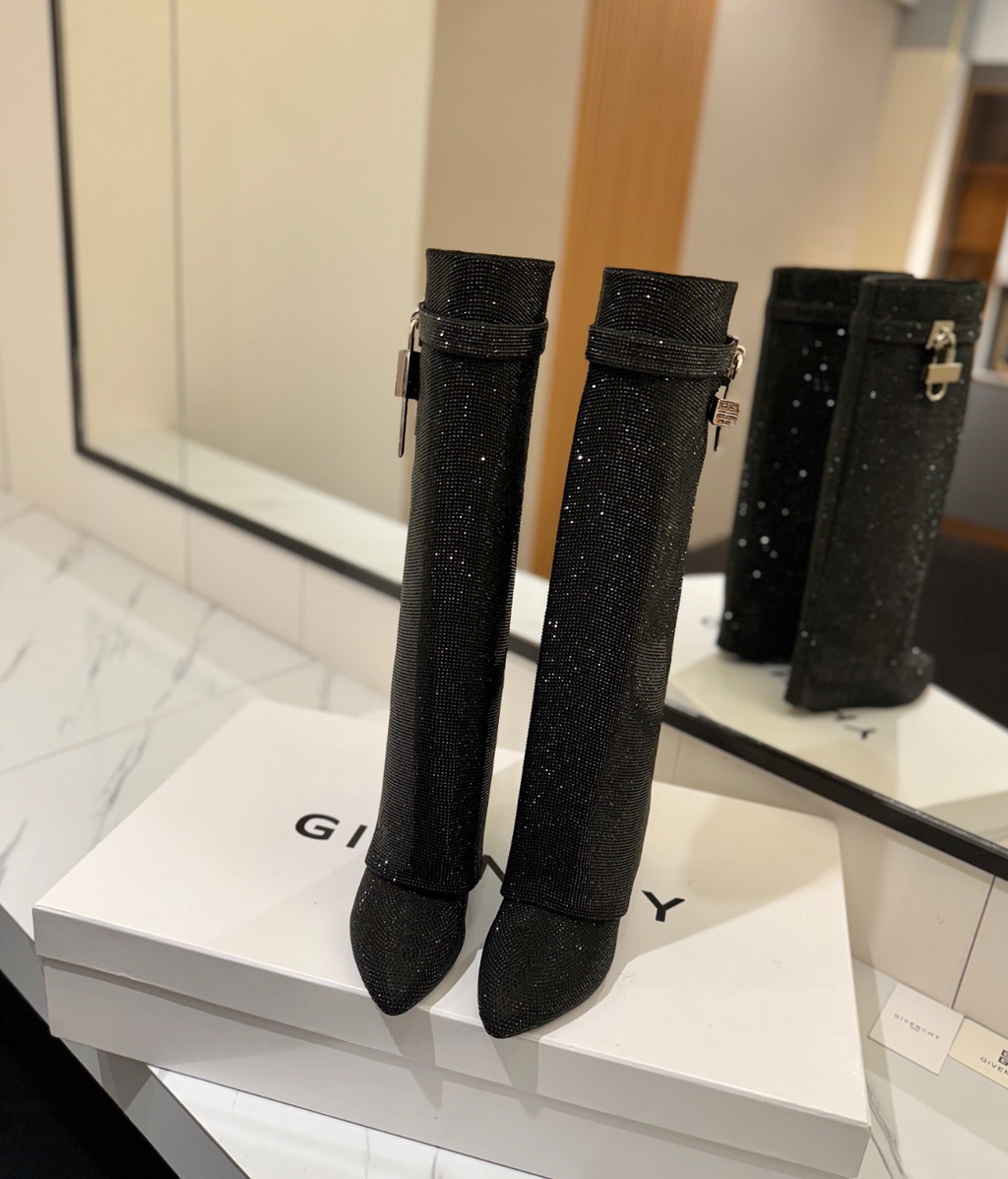 GIVENCHY Shark Lock Boots Crystal