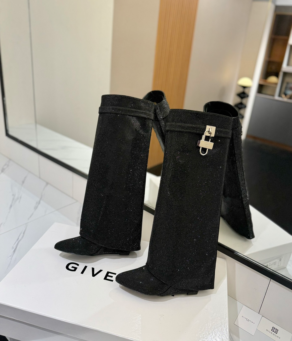 GIVENCHY Shark Lock Boots Crystal