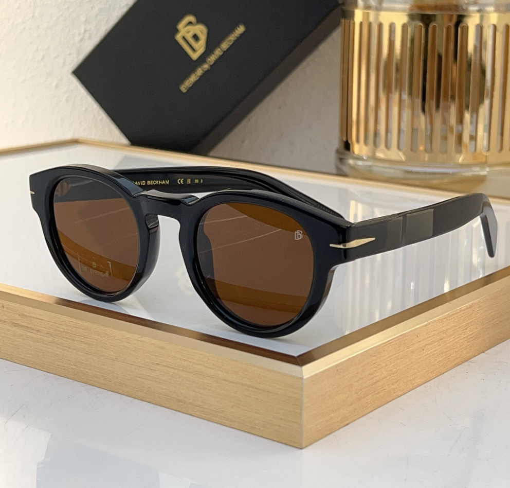 David Beckham DB7041S