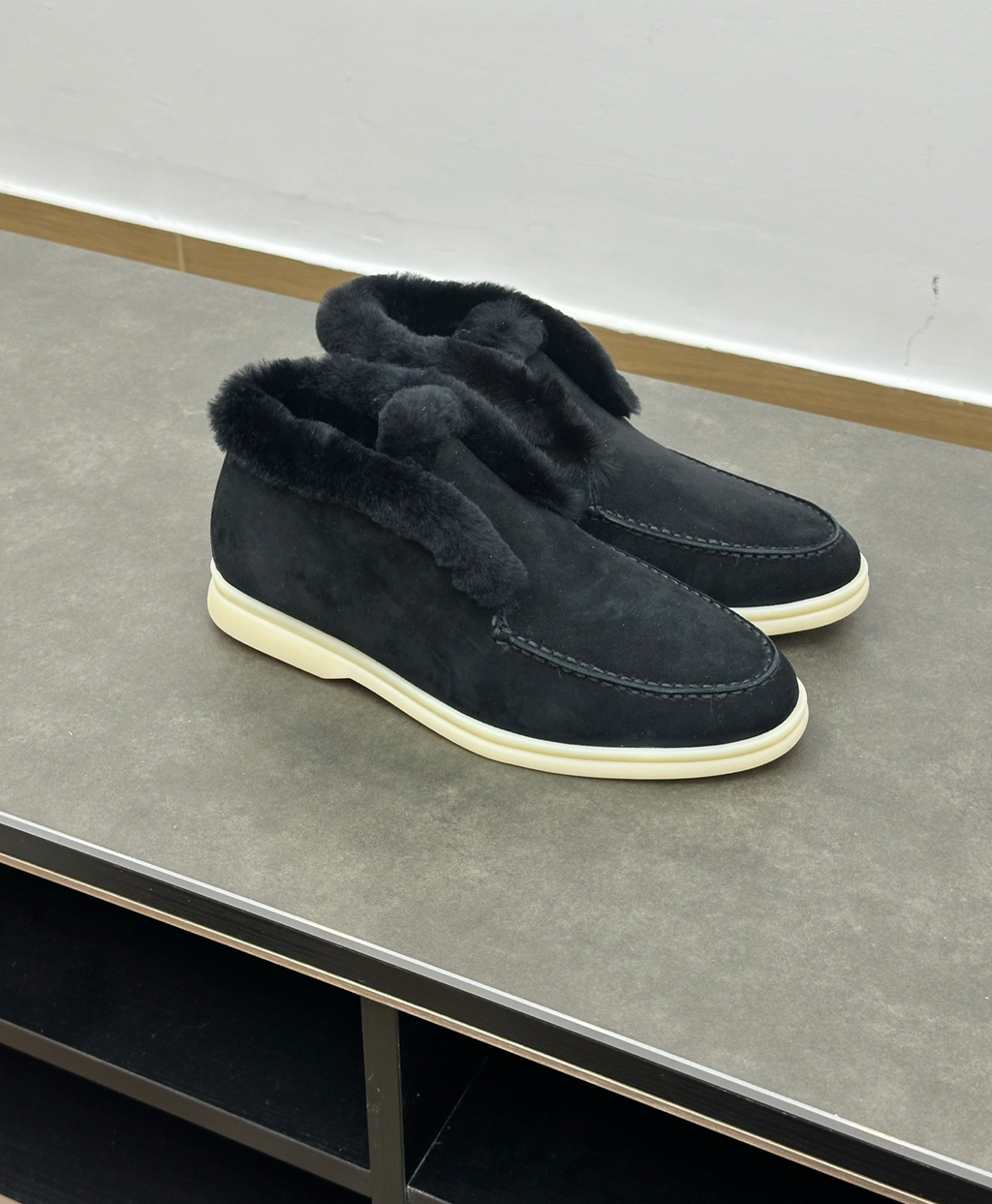 Open Walk Ankle Boot Furr Black Suede