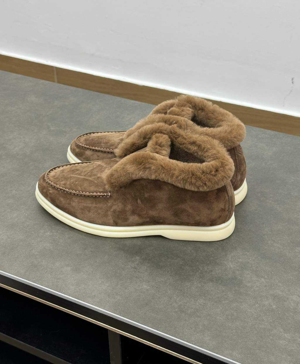 Open Walk Ankle Boot Furr Light Brown Suede