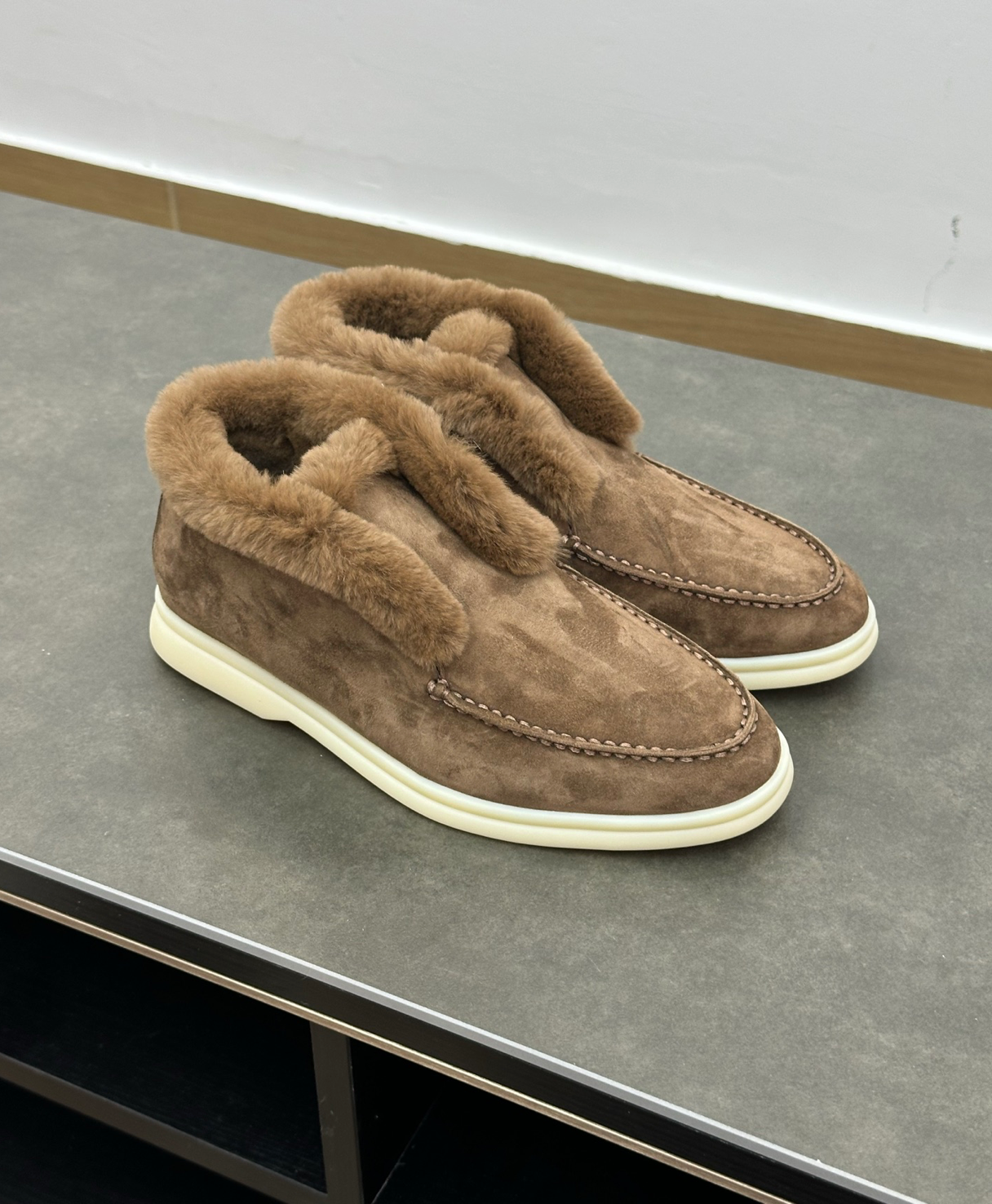 Open Walk Ankle Boot Furr Light Brown Suede
