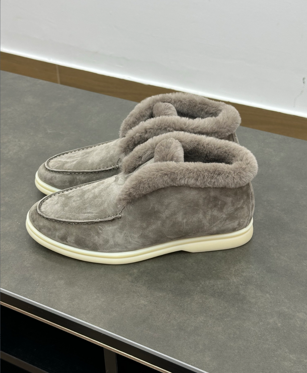 Open Walk Ankle Boot Furr Grey Suede