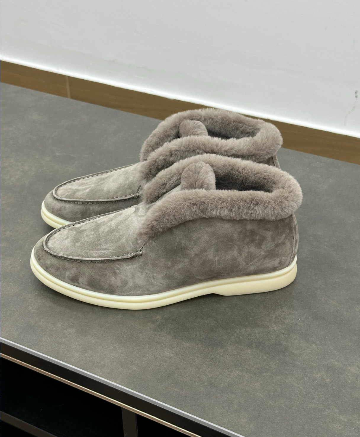 Open Walk Ankle Boot Furr Grey Suede