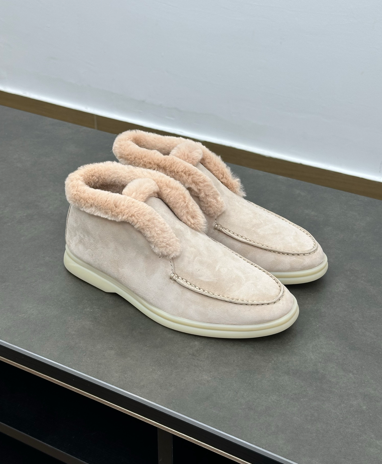 Open Walk Ankle Boot Furr Light Pink Suede