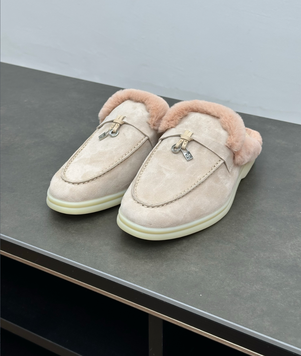 Charms Walk Babouche Light Pink Loafer Fur Suede