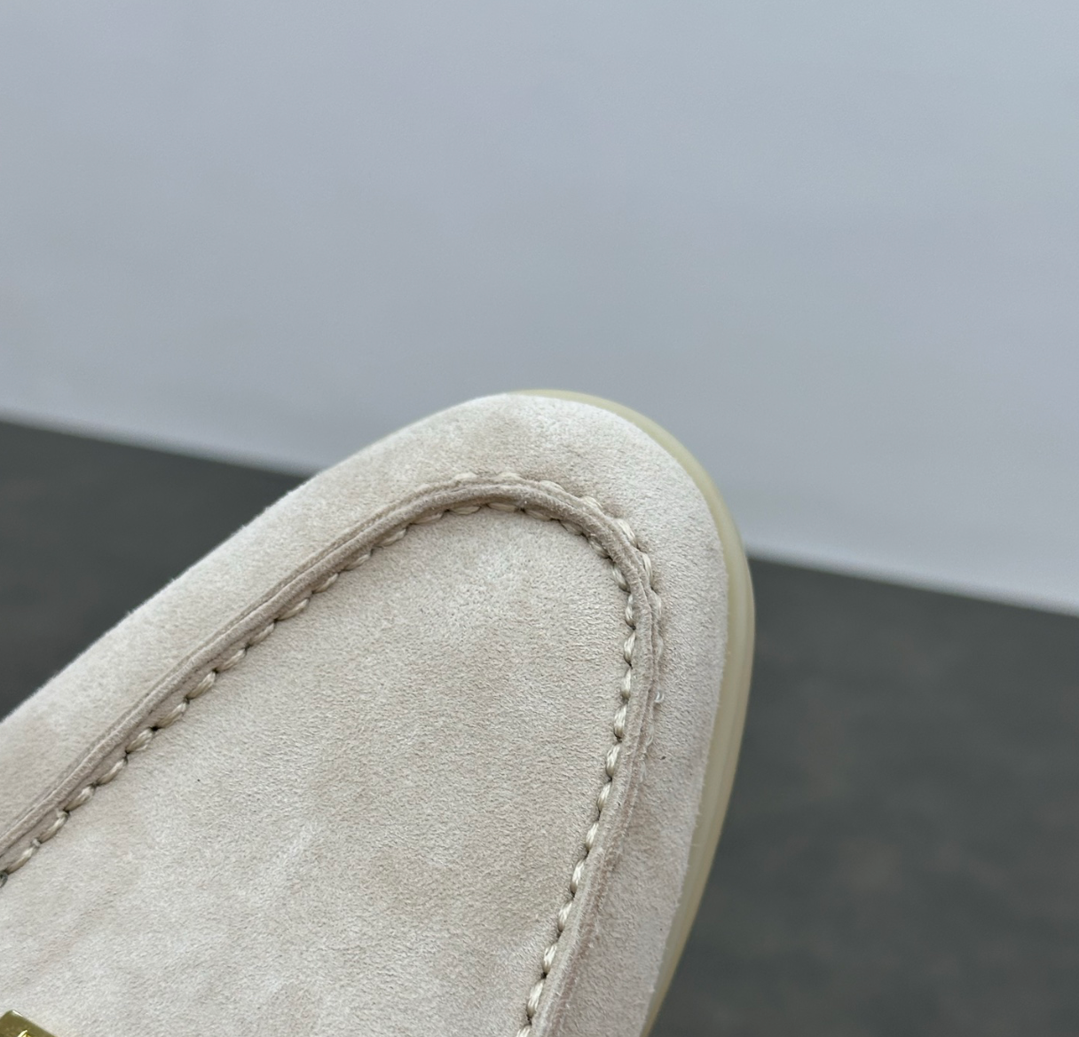 Charms Walk Babouche Light beige Loafer Fur Suede