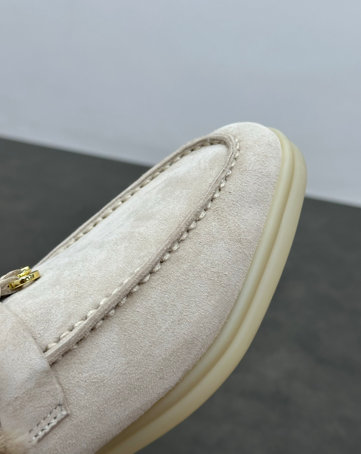 Charms Walk Babouche Light beige Loafer Fur Suede