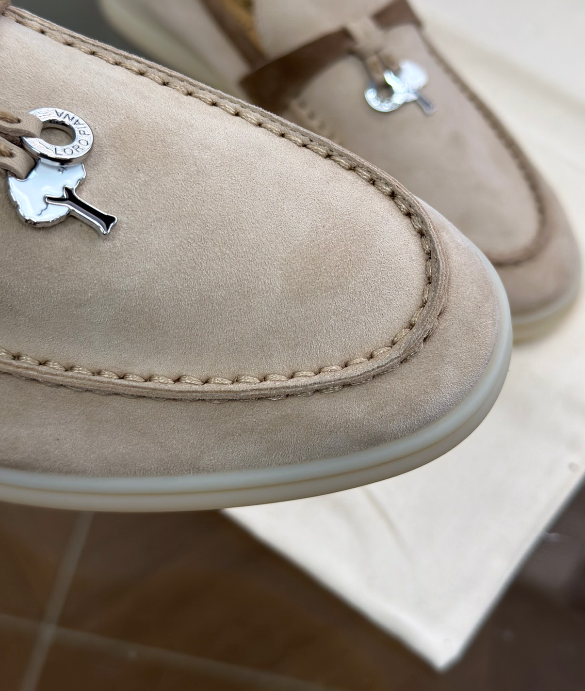 Moccassins Sandstone/Chestnut Suede Summer Charms Walk