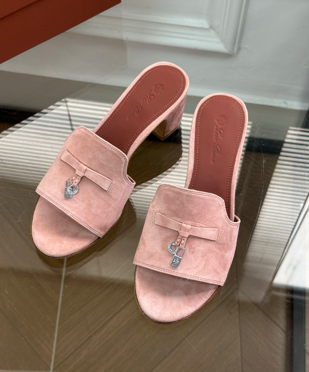 Summer Charms Sandal Pink Suede Goatskin