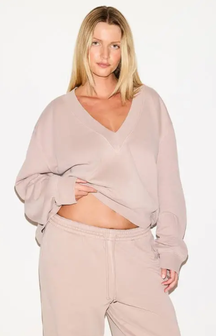 BOYFRIEND FLEECE OVERSIZED V NECK SET