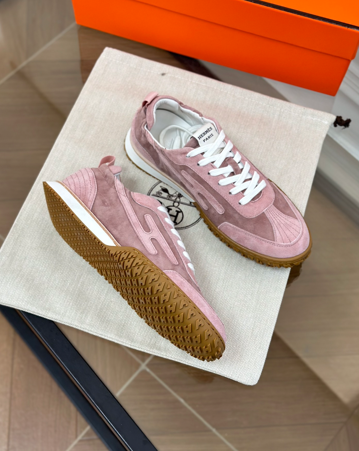 Hermès Jet Sneakers