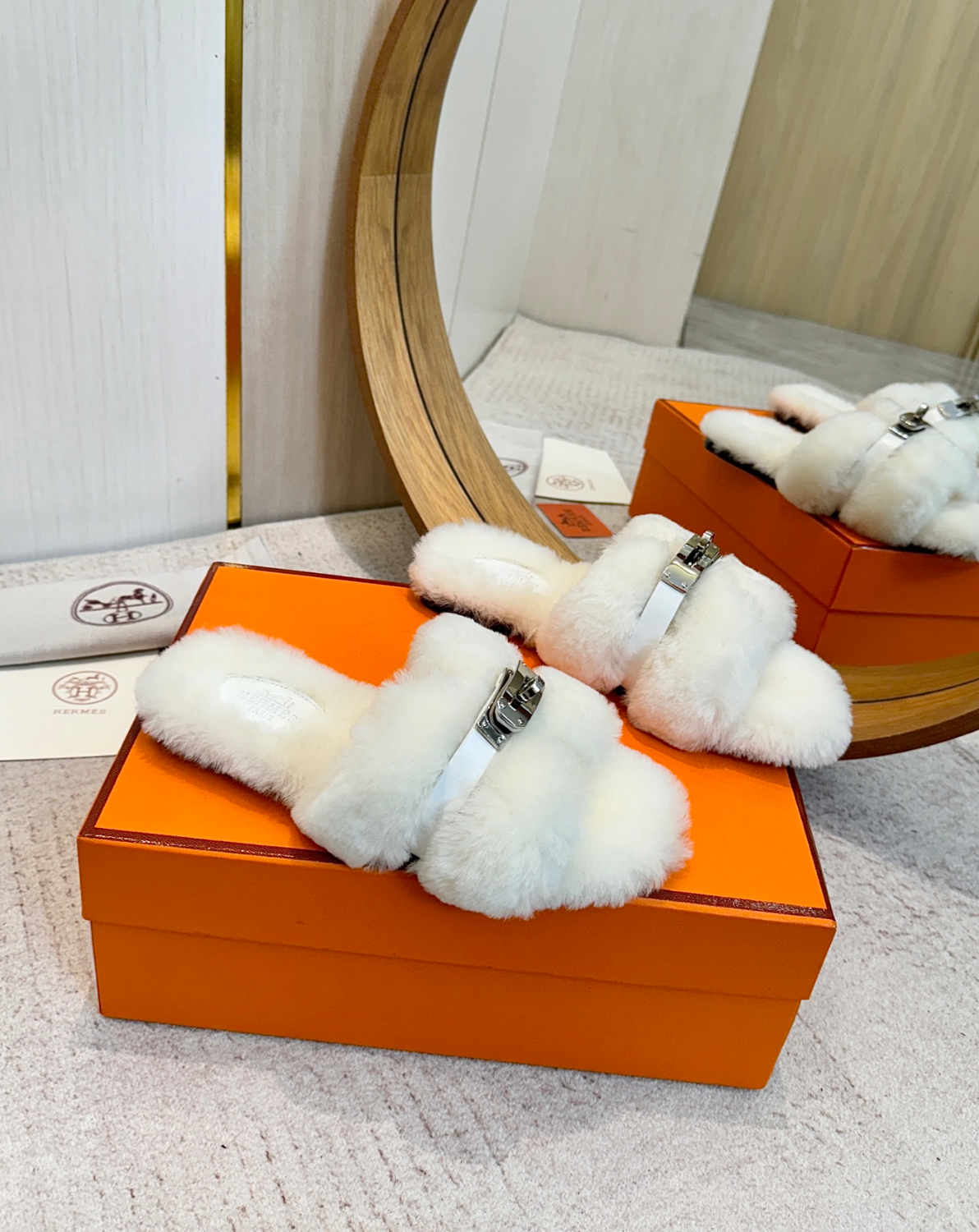 Hermès Oran Shearling Kelly buckle Sandal