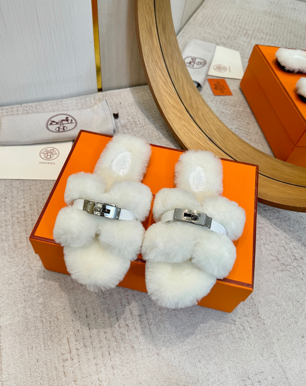 Hermès Oran Shearling Kelly buckle Sandal