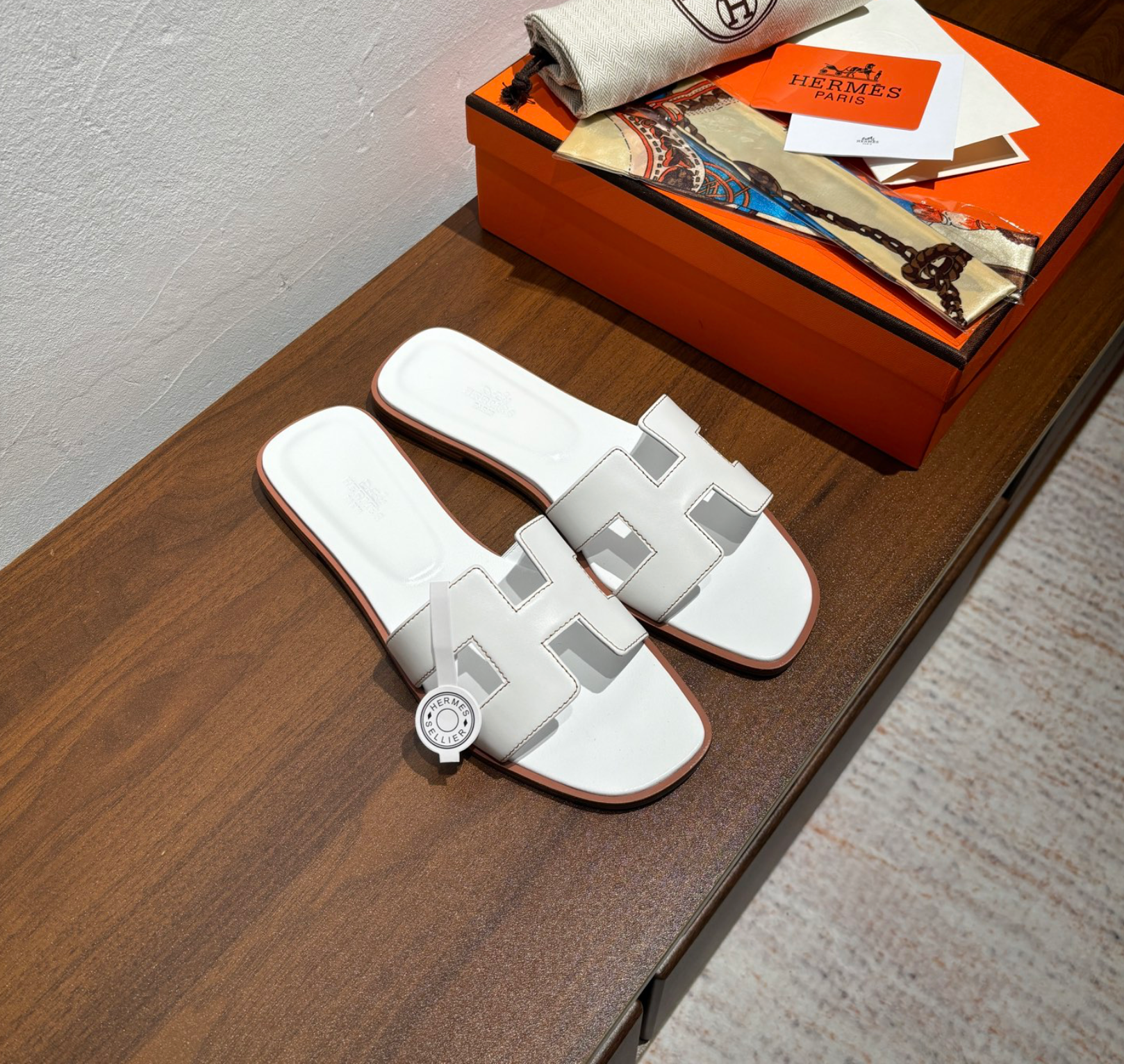 Hermès Oran Blanc Sandal