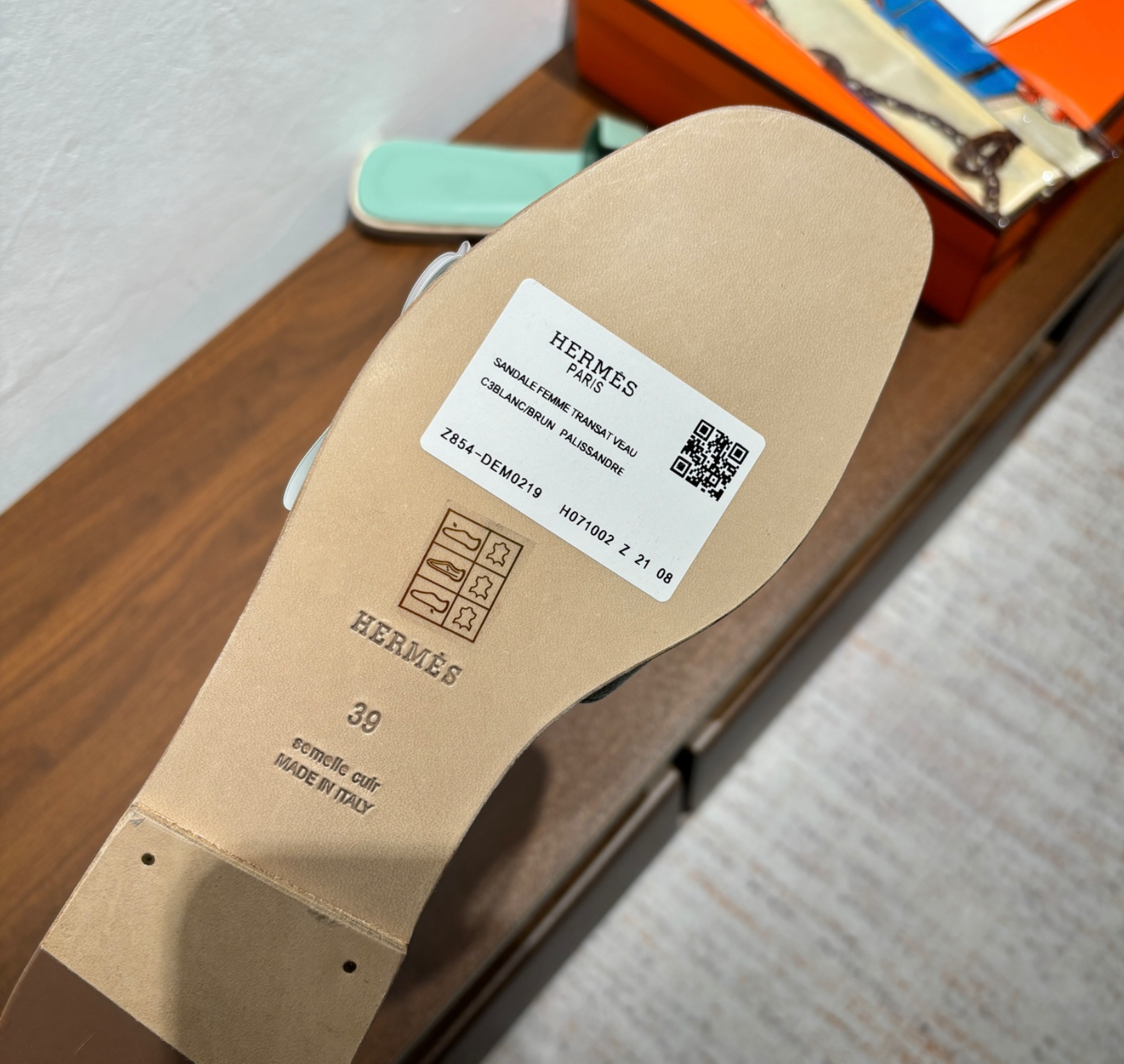 Hermès Oran Vert Jade Sandal