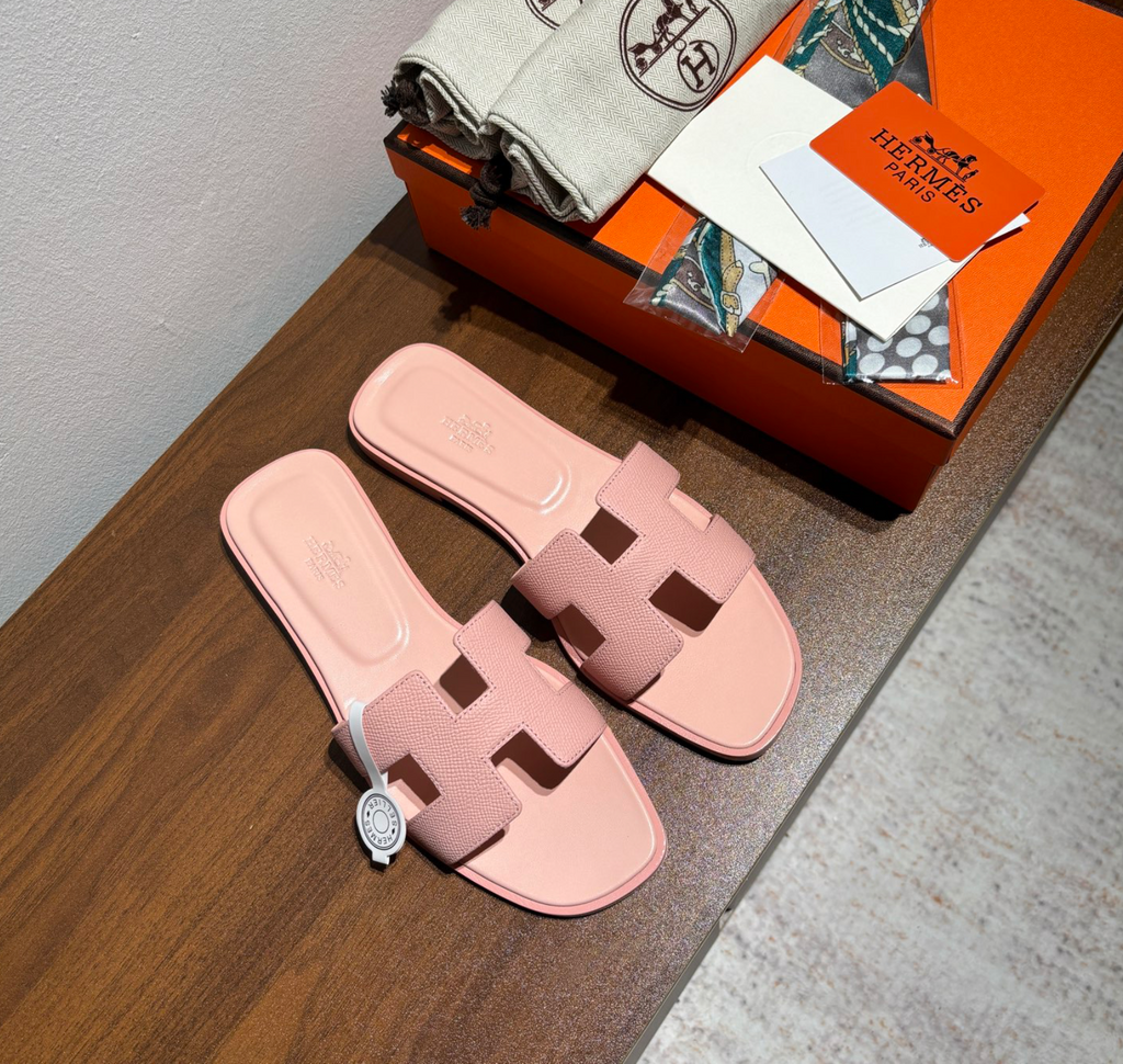 Hermès Oran Pink Sandal