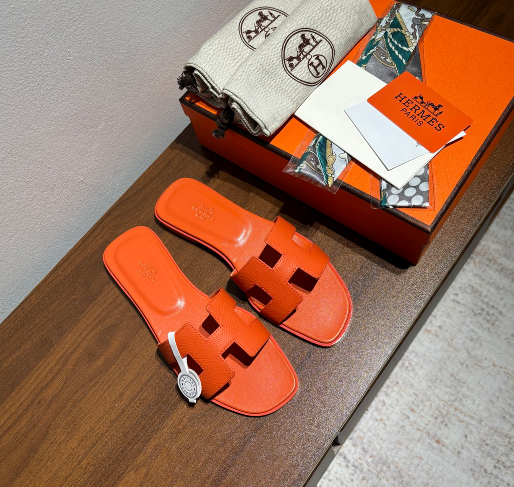 Hermès Oran Orange Sunset Sandal