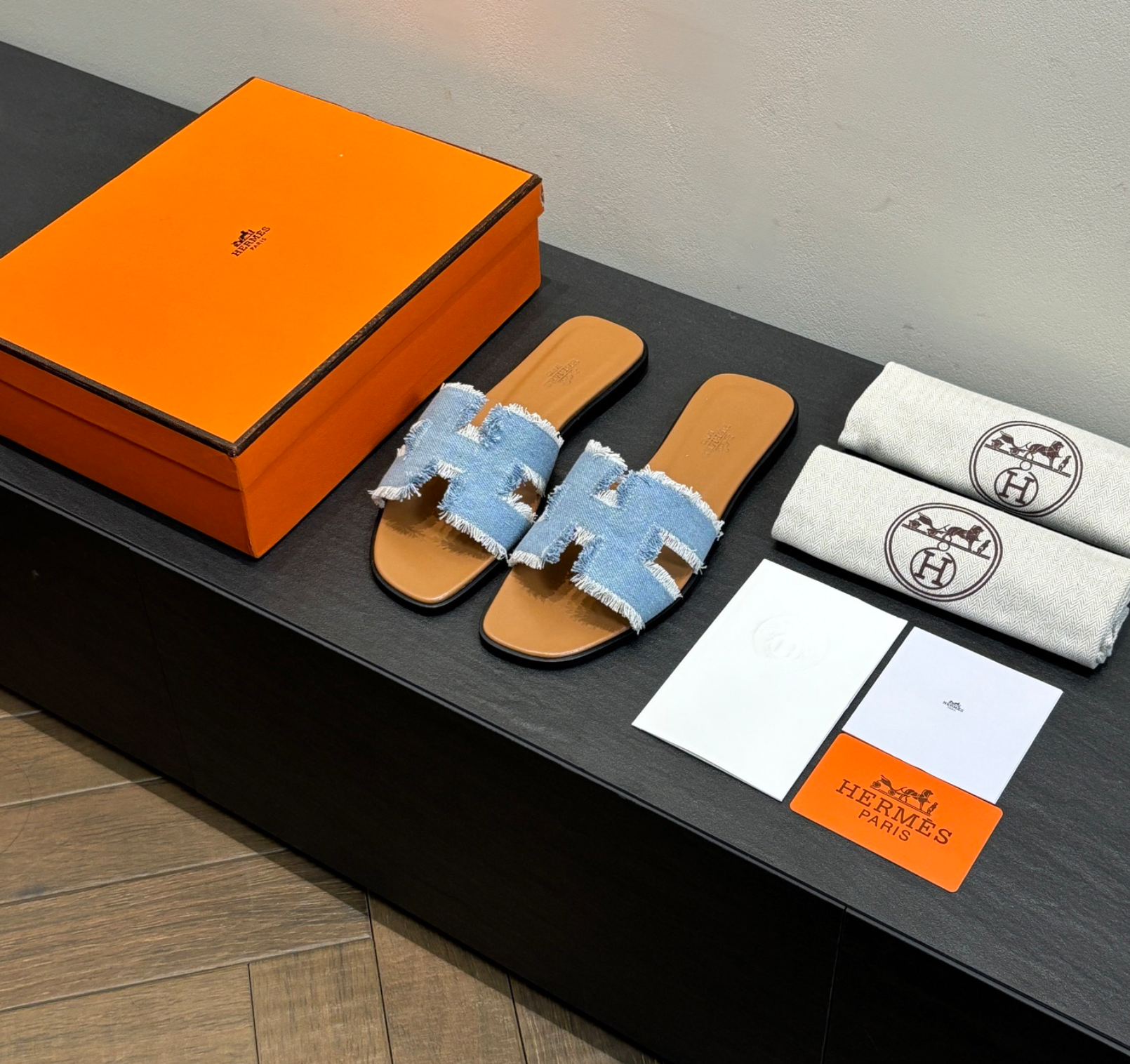Hermès Oran Bleu Clair Sandal