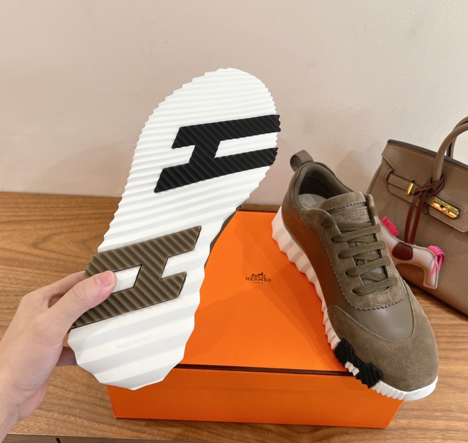 Hermès Bouncing Olive Urban Sneaker